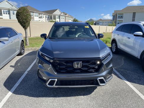 Used 2023 Honda CR-V Sport Touring image 2