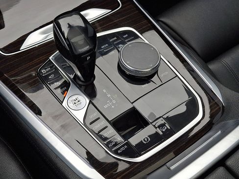 Used 2019 BMW X5 xDrive40i w/ Convenience Package image 28