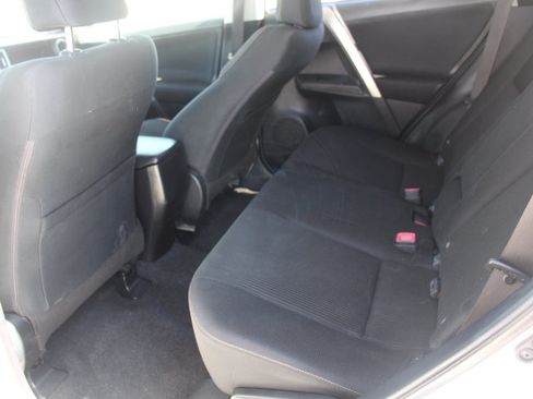 Used 2014 Toyota RAV4 XLE FWD image 13