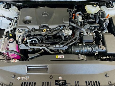 New 2026 Toyota Camry SE FWD image 8