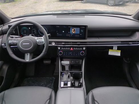New 2025 Hyundai Santa Cruz Limited image 14