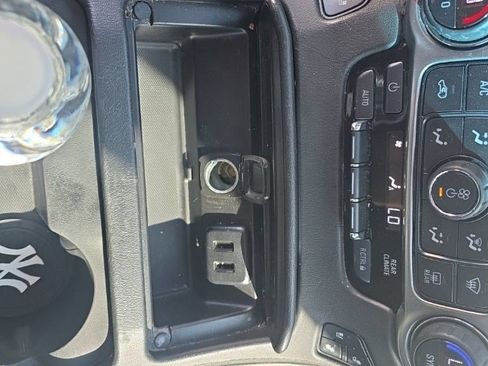 Certified 2017 Chevrolet Tahoe Premier AWD/4WD image 7
