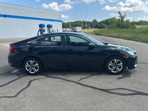 Used 2017 Honda Civic LX image 6