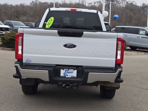 Used 2024 Ford F350 XLT w/ FX4 Off-Road Package image 13