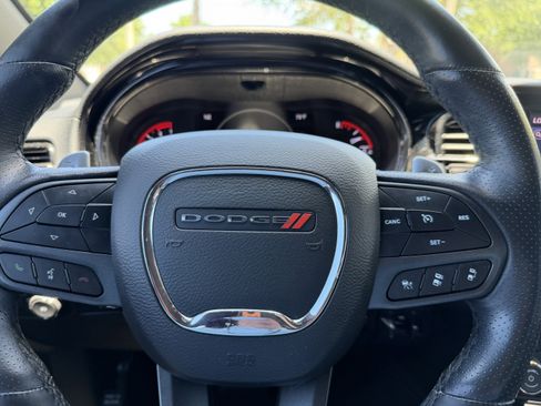 Used 2021 Dodge Durango R/T w/ Technology Group RWD image 32