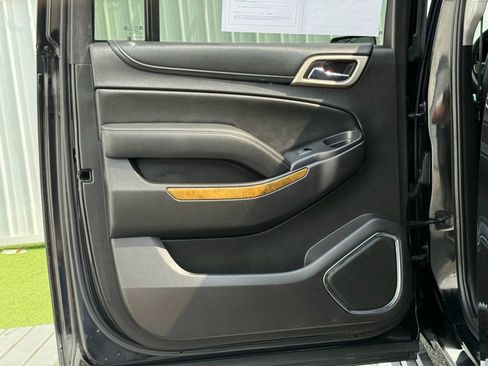 Used 2017 GMC Yukon XL Denali w/ Open Road Package AWD/4WD image 13