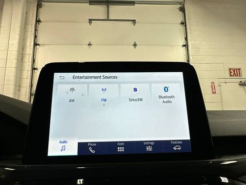 Used 2025 Ford Escape ST-Line Select AWD/4WD image 29