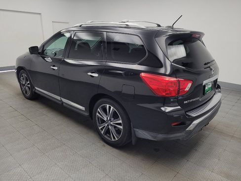 Used 2017 Nissan Pathfinder Platinum FWD image 5