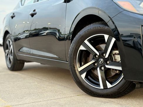 Certified 2024 Nissan Sentra SV image 11