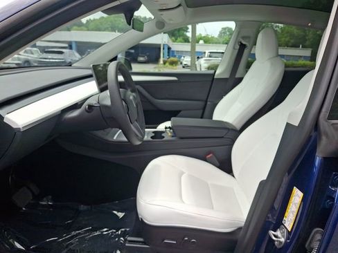 Used 2023 Tesla Model Y Long Range AWD/4WD image 15