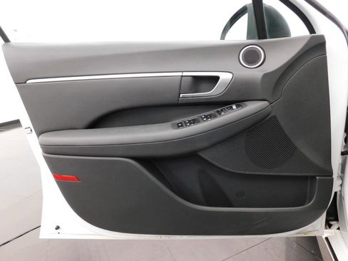 Used 2021 Hyundai Sonata SEL image 12