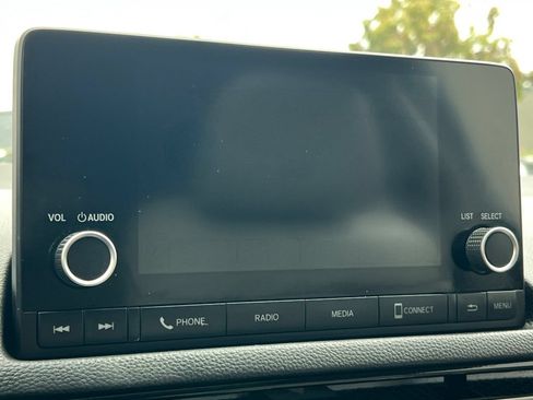 Used 2022 Honda Civic EX-L image 18