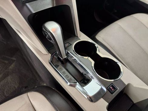 Used 2012 GMC Terrain SLT image 21