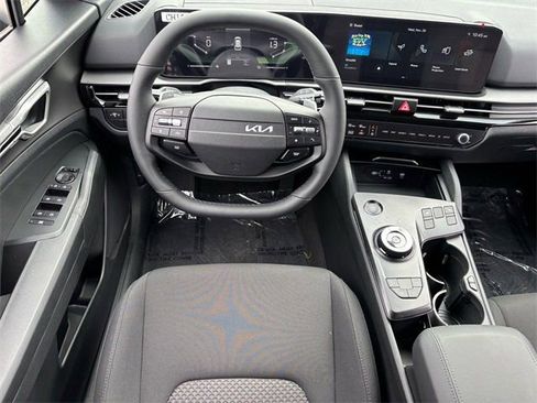 New 2026 Kia Sportage S image 7