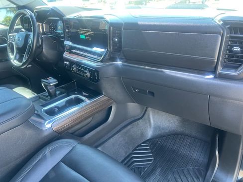 Used 2023 Chevrolet Silverado 1500 LT Trail Boss w/ LT Trail Boss Premium Package image 37