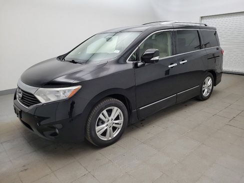 Used 2016 Nissan Quest Platinum image 2