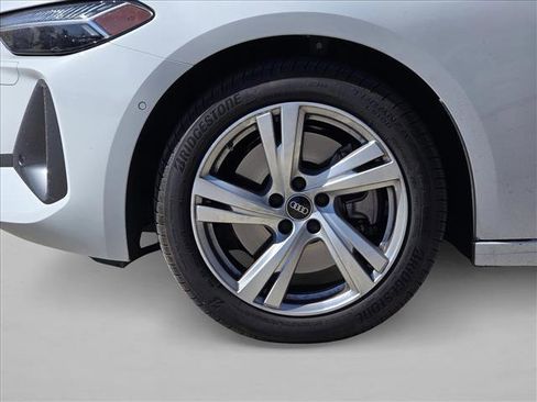 Certified 2025 Audi A5 2.0T Premium Plus w/ Premium Plus image 9