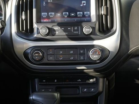 Used 2016 GMC Canyon SLT w/ Driver Alert Package AWD/4WD image 38