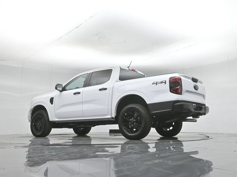 New 2026 Ford Ranger XLT w/ Black Appearance Package AWD/4WD image 47