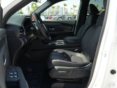 New 2026 Honda Pilot Black Edition image 16