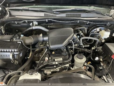 Used 2021 Toyota Tacoma SR w/ SR Convenience Package image 28