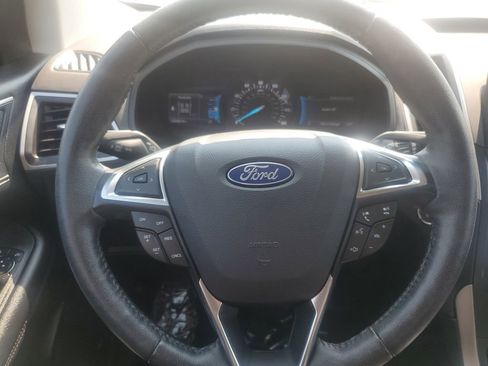 Used 2022 Ford Edge SEL w/ Convenience Package image 10