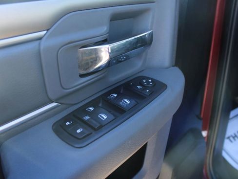 Used 2019 RAM 1500 Big Horn image 16