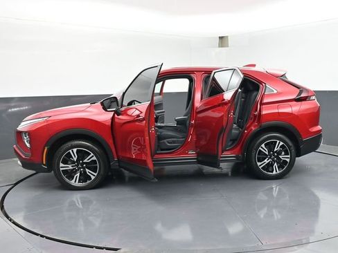 Used 2024 Mitsubishi Eclipse Cross SE AWD/4WD image 48