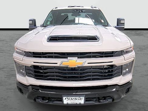 New 2026 Chevrolet Silverado 2500 Custom w/ Custom Value Package image 6