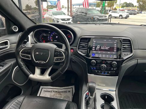 Used 2020 Jeep Grand Cherokee SRT image 18
