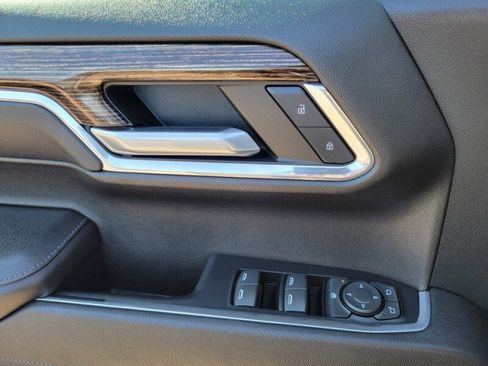 Used 2023 GMC Sierra 1500 Elevation RWD image 19