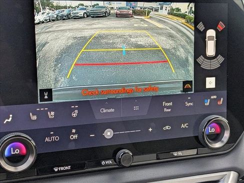 Used 2023 Lexus RX 350 Premium image 12