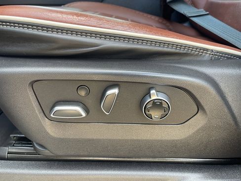 Used 2024 GMC Sierra 1500 Denali Ultimate image 16