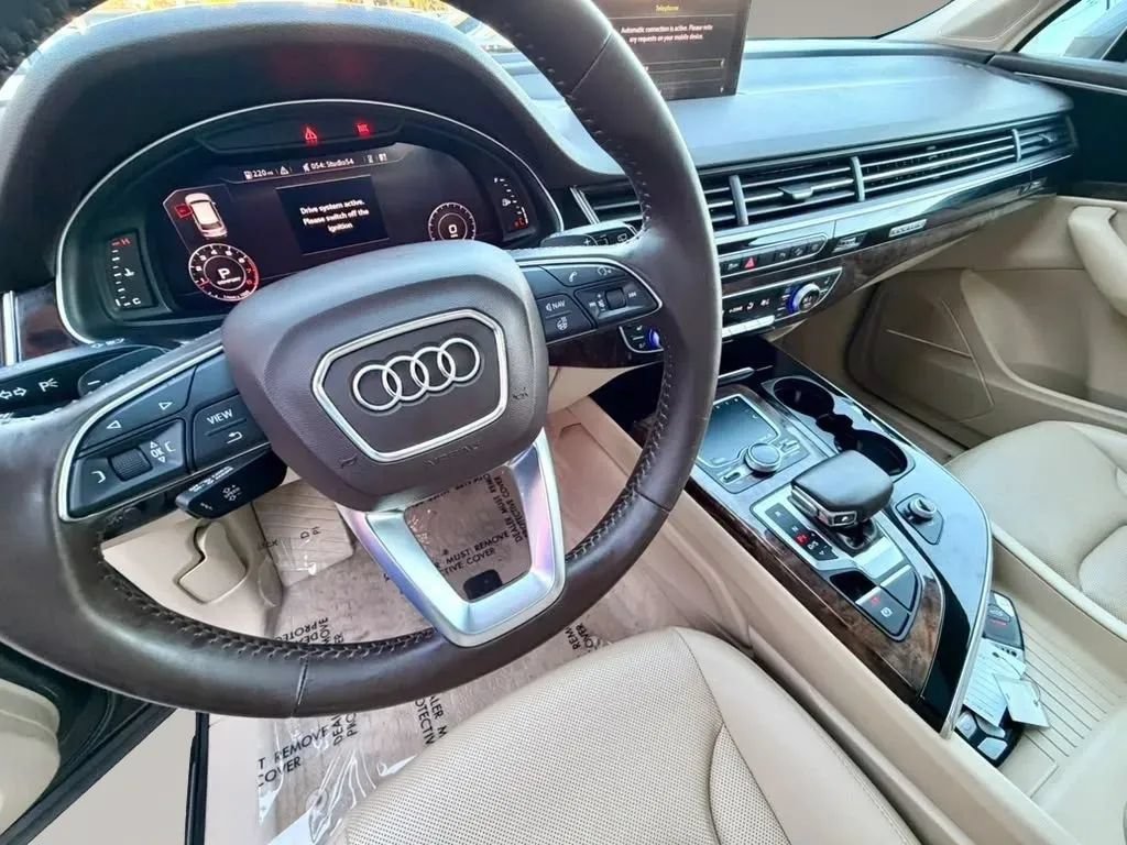 Used 2018 Audi Q7 3.0T Premium Plus AWD/4WD image 18