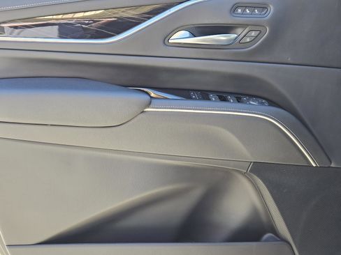 Used 2024 Cadillac Escalade V image 21
