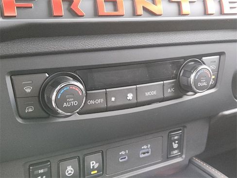 New 2026 Nissan Frontier PRO-4X w/ Pro-4x Convenience Package image 17