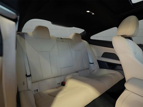 Used 2021 BMW 430i Coupe w/ Premium Package image 37