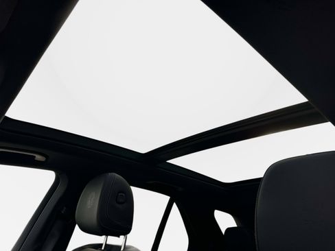 Used 2025 Mercedes-Benz GLE 53 AMG 4MATIC image 24