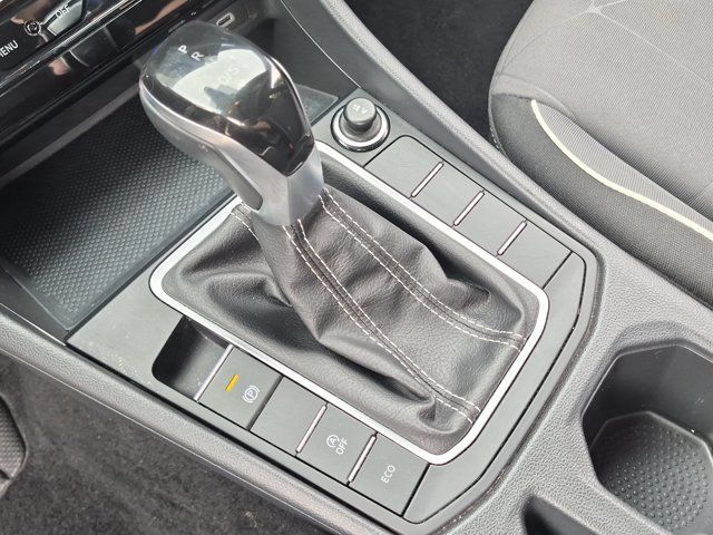 Used 2025 Volkswagen Jetta Sport FWD image 19