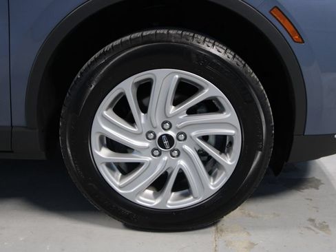 Used 2025 Lincoln Corsair FWD image 32