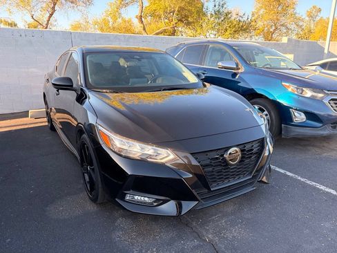 Used 2023 Nissan Sentra SR w/ Midnight Edition Package FWD image 4