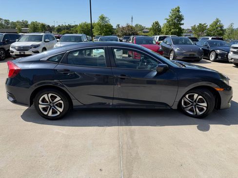 Used 2017 Honda Civic LX image 4