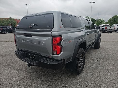 Used 2025 Chevrolet Colorado ZR2 w/ Technology Package image 6