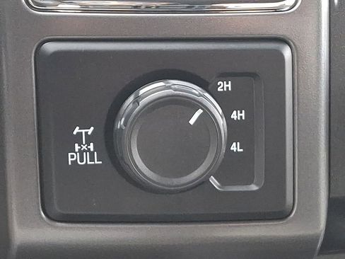 Used 2017 Ford F250 XLT w/ XLT Value Package image 22