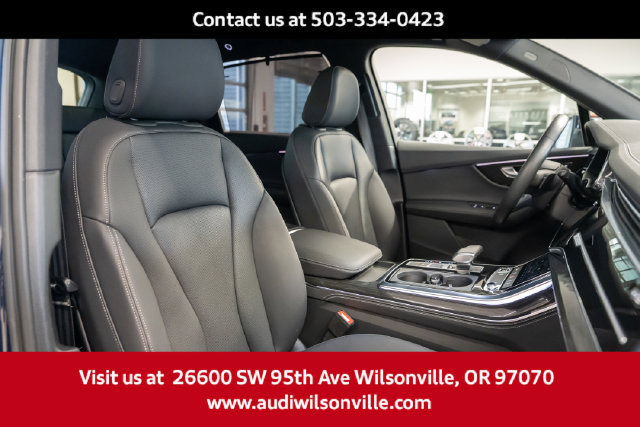 Used 2025 Audi Q7 2.0T Premium Plus AWD/4WD image 30