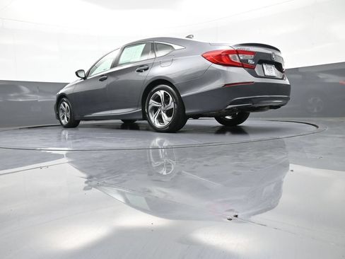 Certified 2020 Honda Accord EX-L image 32