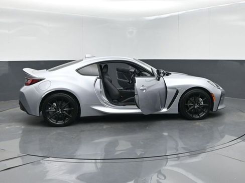 Used 2022 Toyota GR86 Premium RWD image 64