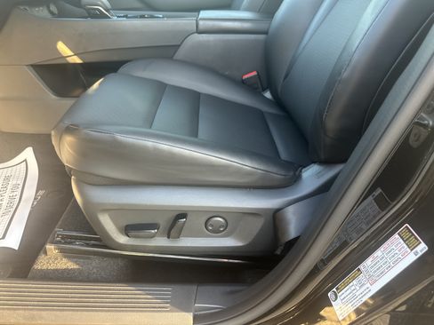 Certified 2024 Nissan Rogue SV w/ SV Premium Package FWD image 14