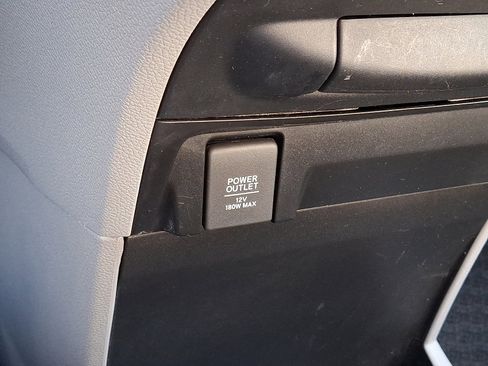 Used 2018 Honda Odyssey EX-L image 27