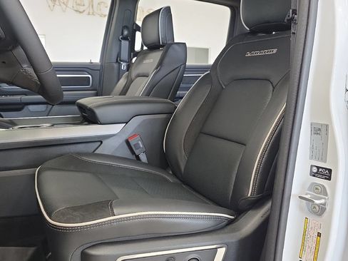 New 2026 RAM 1500 Laramie AWD/4WD image 23